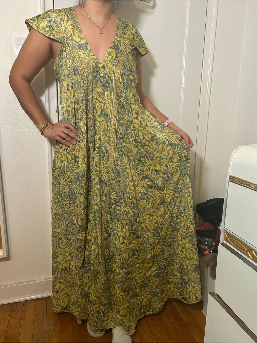 BLE Resort Collection Yellow Green Floral V-Neck Maxi Dress with Flutter Sleeves